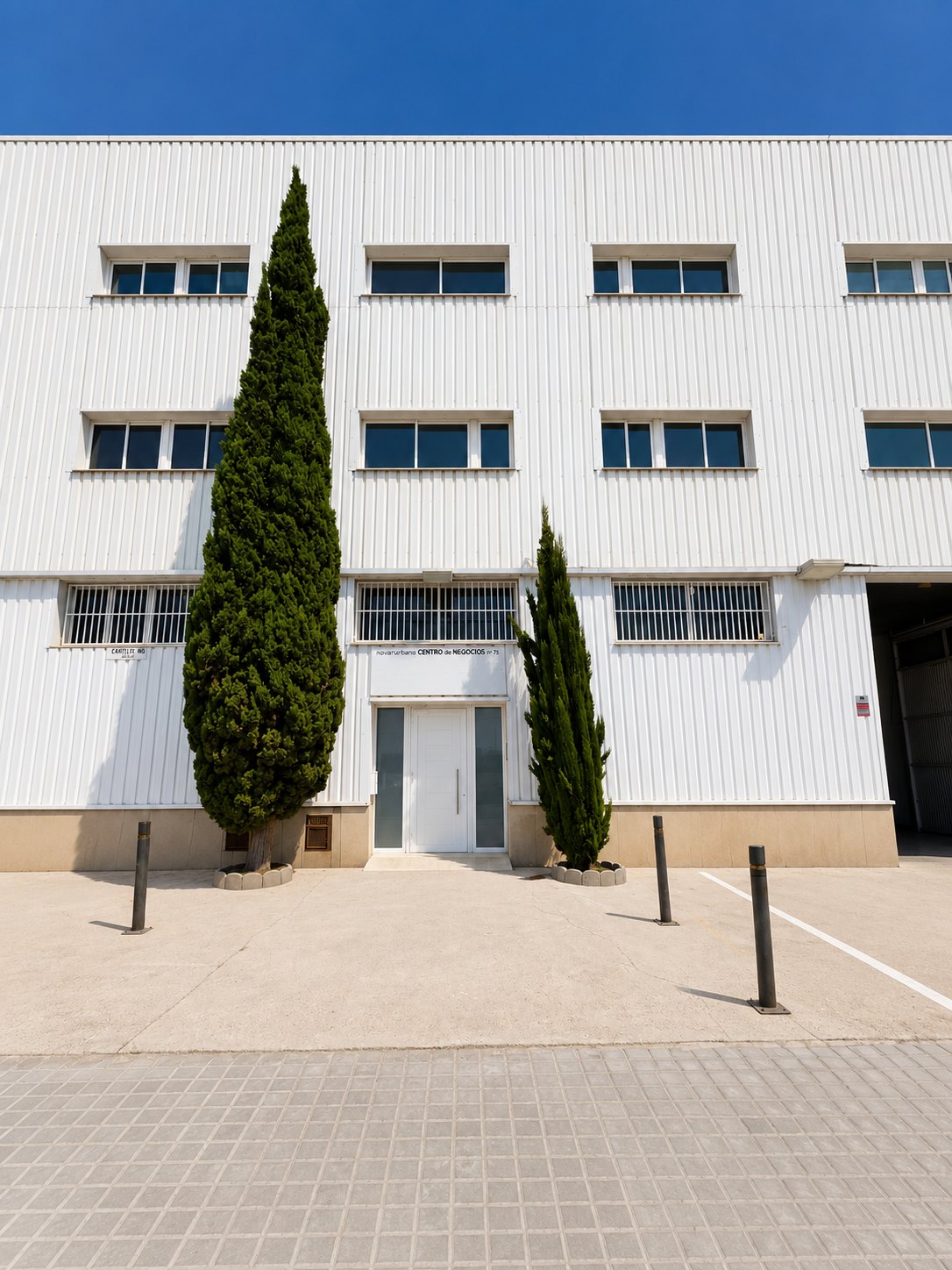 Fachada de la oficina de NEXAR en Alboraya, Valencia